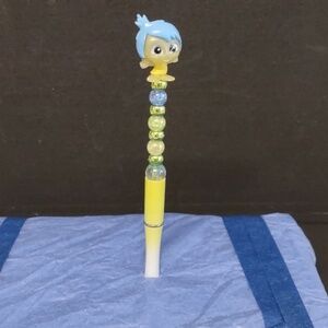HANDMADE DISNEY DOORABLE BEADED PEN INSIDE OUT (JOY)